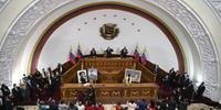 Durante campanha, Maduro e candidatos do PSUV propuseram legislação para punir 