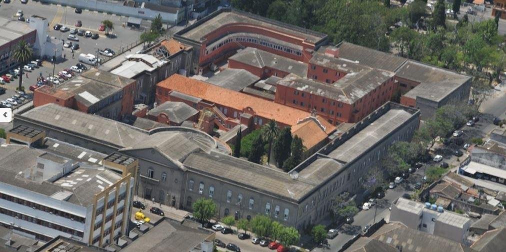 A dire&ccedil;&atilde;o da institui&ccedil;&atilde;o afirmou que seguem as negocia&ccedil;&otilde;es e a inten&ccedil;&atilde;o &eacute; resolver a situa&ccedil;&atilde;o at&eacute; o pr&oacute;ximo final de semana