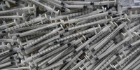 Ministério da Saúde estima que há 60 milhões de seringas e agulhas nos estoques dos Estados