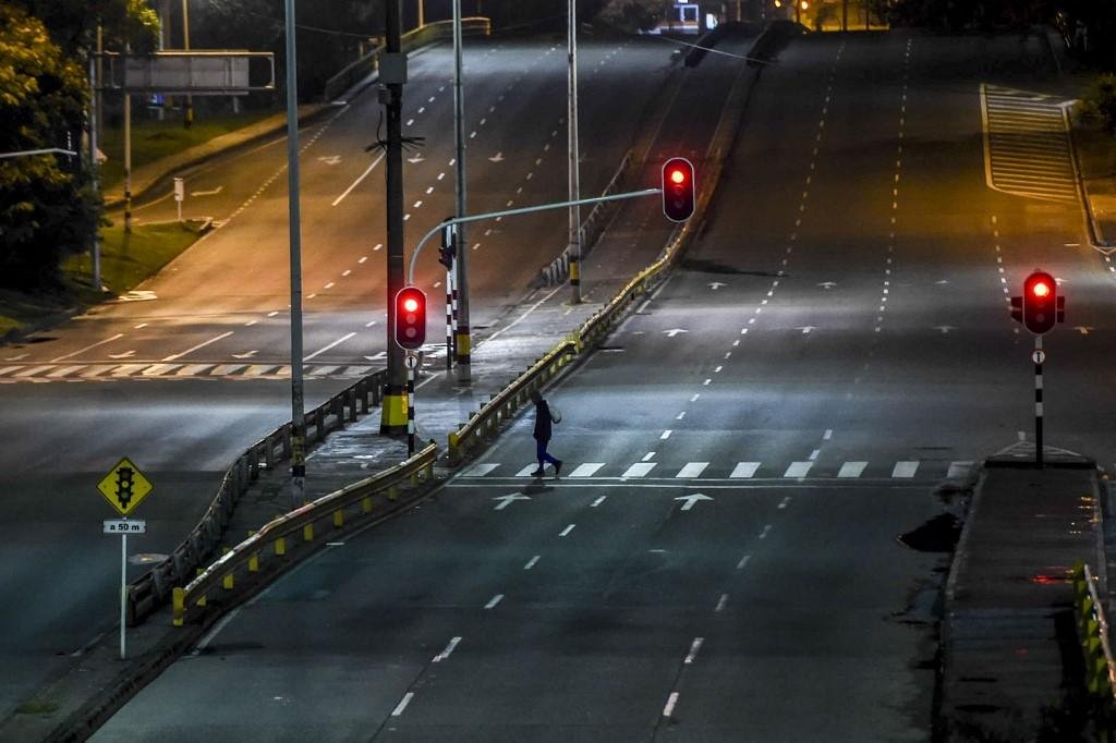 Pa&iacute;s de 50 milh&otilde;es de habitantes &eacute; o segundo com mais casos de Covid-19 na regi&atilde;o