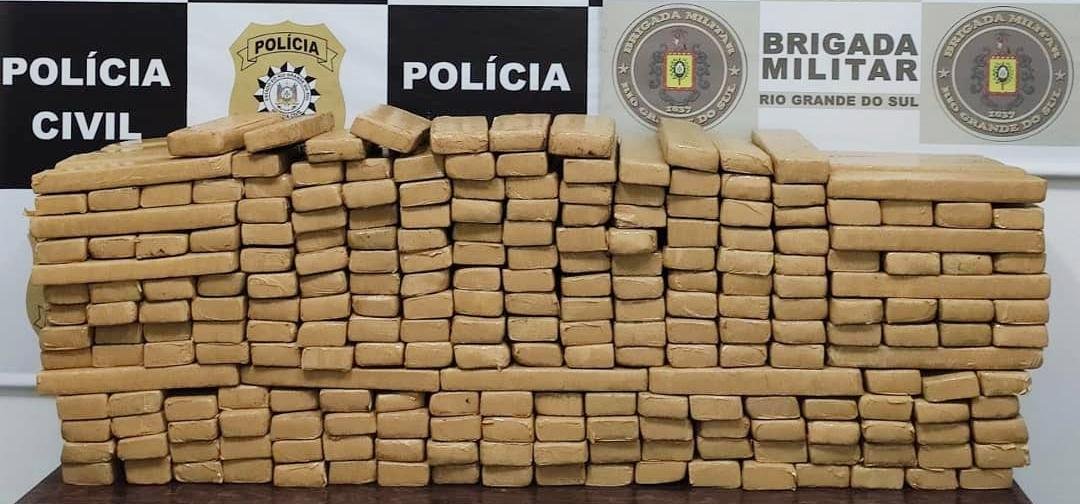 Dois traficantes, residentes em Tenente Portela, foram presos com a droga