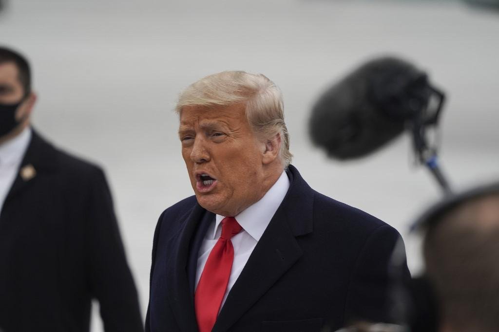 Trump sofre press&atilde;o dentro do pr&oacute;prio partido