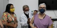 Profissionais da saúde seguem sendo imunizados em Sapucaia do Sul