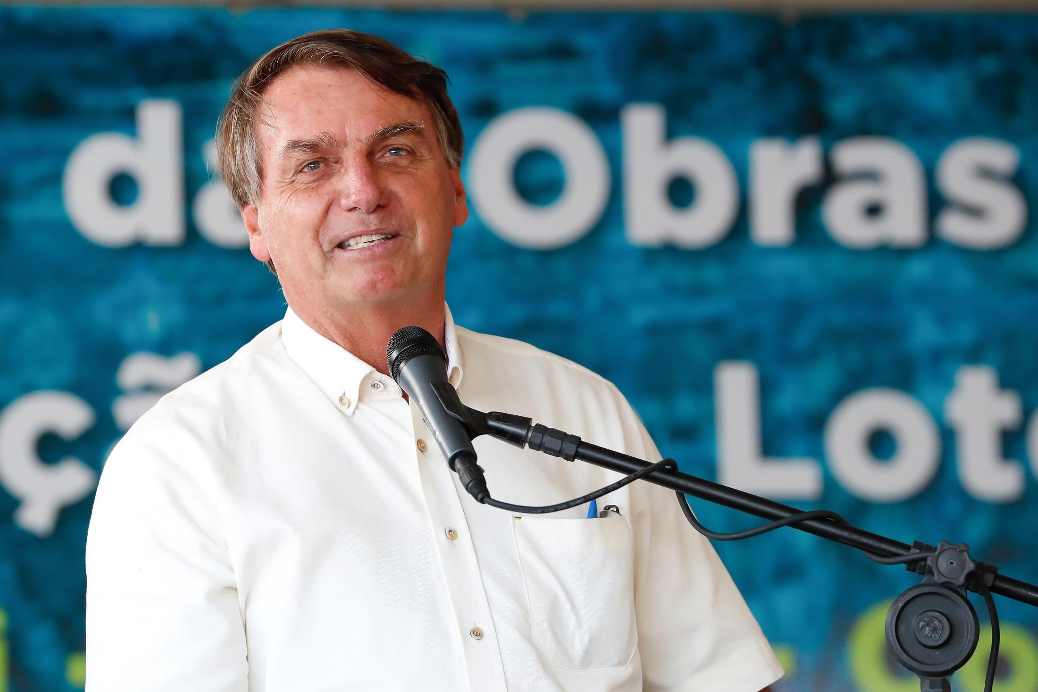 Bolsonaro diz n&atilde;o temer manifesta&ccedil;&otilde;es que pedem seu impeachment