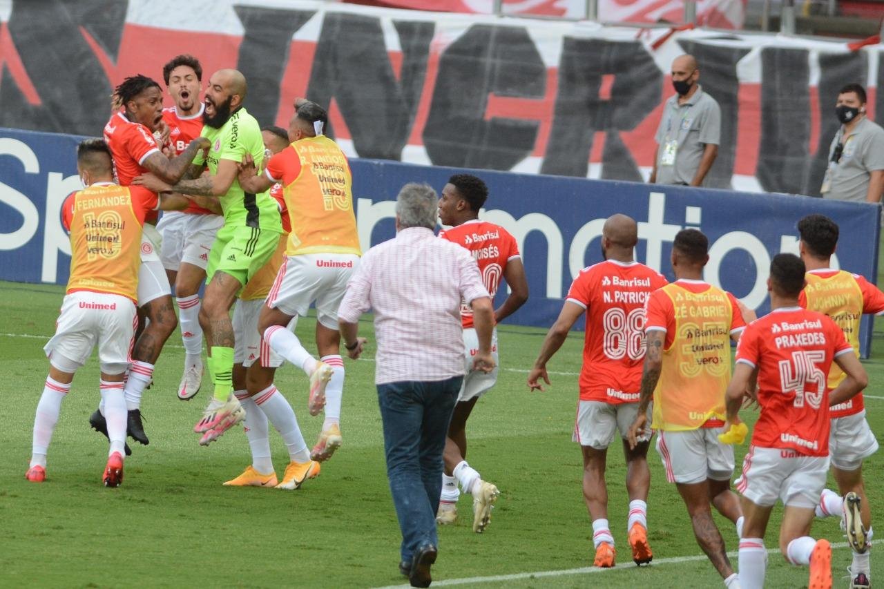 O Inter at&eacute; fez dois gols na quinta-feira, mas ambos foram anulados pelo VAR