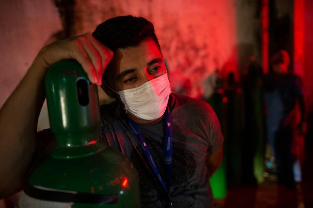Brasil passou de 224 mil mortes relacionadas &agrave; Covid-19