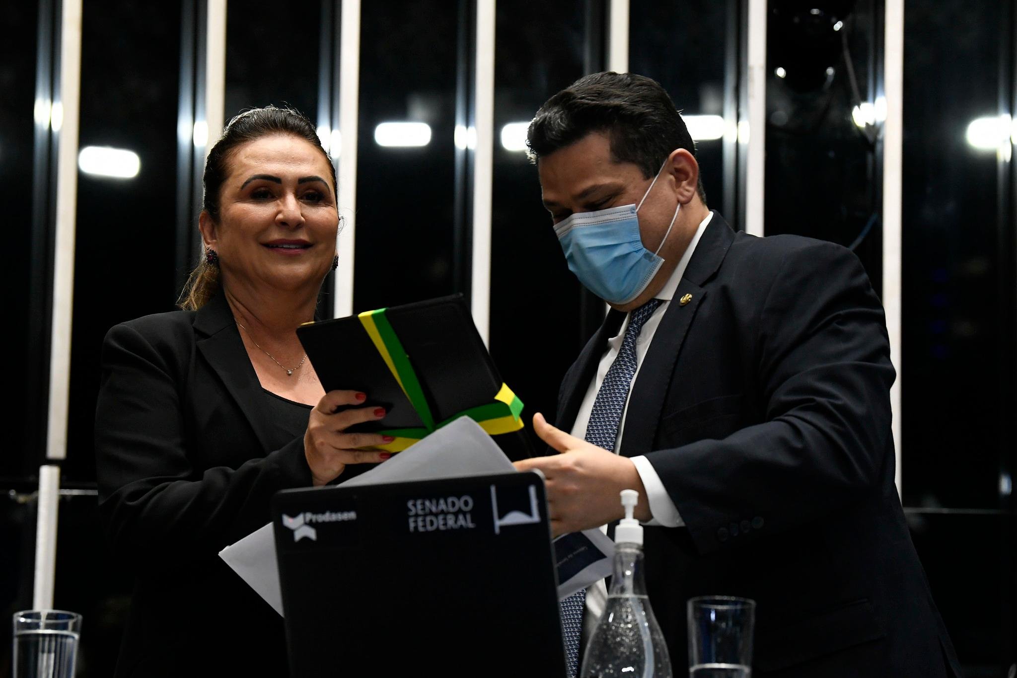 Ato simb&oacute;lico ocorreu na tarde desta segunda-feira, data para a elei&ccedil;&atilde;o &agrave; presid&ecirc;ncia da Casa para o pr&oacute;ximo bi&ecirc;nio