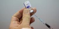 Em 11 de agosto, Putin anuncia a homologação da primeira vacina anti-coronavírus no mundo