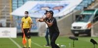 Cuca não garantiu permanência no Santos para a próxima temporada
