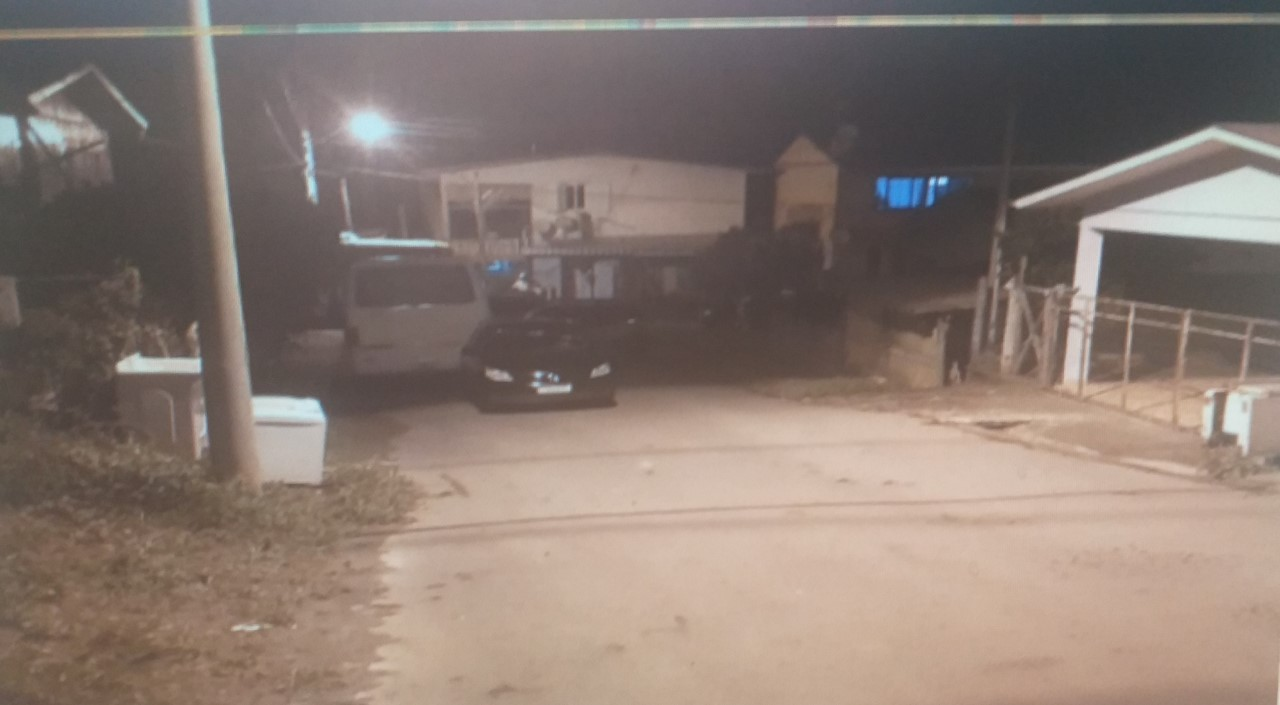 Crime ocorreu por volta das 22 horas na rua da Fraternidade.