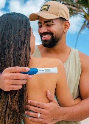 Cantor revelou que mulher est&aacute; gr&aacute;vida do primeiro filho