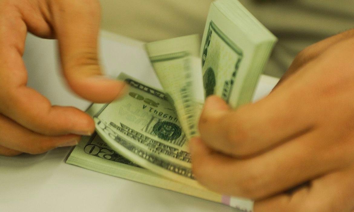 No mercado de a&ccedil;&otilde;es, o dia foi marcado por ajustes