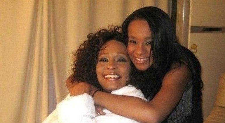 Epis&oacute;dio &eacute; narrado em 'Whitney Houston & Bobbi Kristina: Didn't We Almost Have It All'