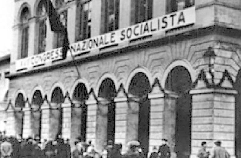 O Congresso Socialista teve violento tumulto provocado pelos extremistas.
