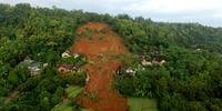 Deslizamento de terra aconteceu em uma área rural do distrito de Nganjuk