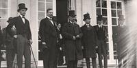 Walter Simons, com delegados alemães, em Paris.