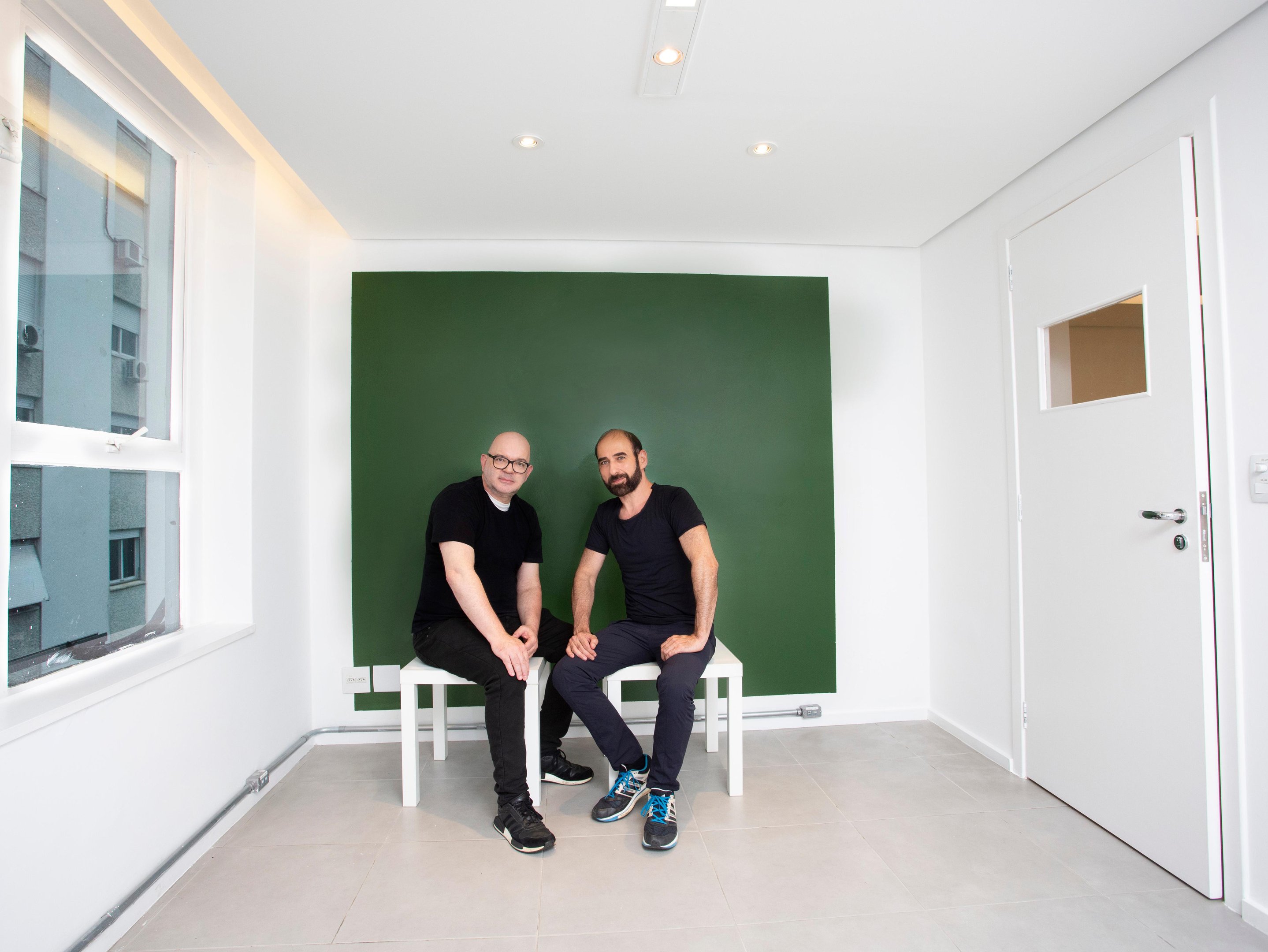 Escola de moda e arte de Giovanni Frasson inaugura novos cursos em mar&ccedil;o