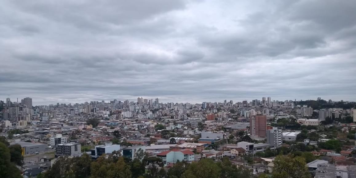 Dados dispon&iacute;veis at&eacute; o final de s&aacute;bado, apontam para a imuniza&ccedil;&atilde;o de 18.176 pessoas na cidade
