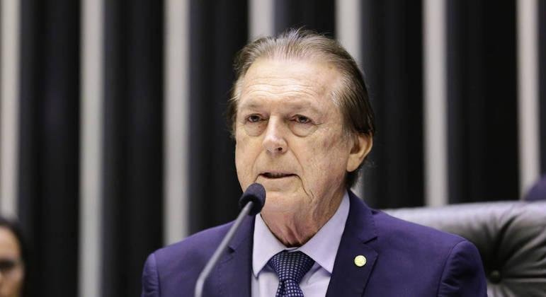 Bivar divulgou nota de rep&uacute;dio contra colega de partido, Daniel Silveira, que criticou ministros do STF