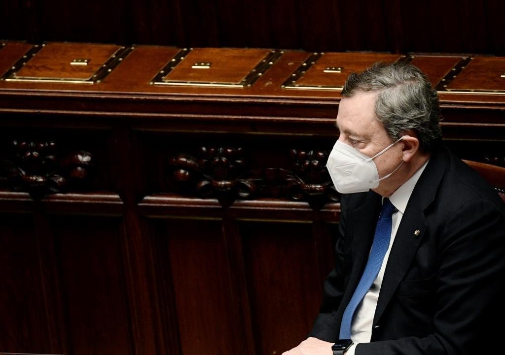 Em seu primeiro discurso perante a C&acirc;mara, Draghi clamou pela "responsabilidade nacional