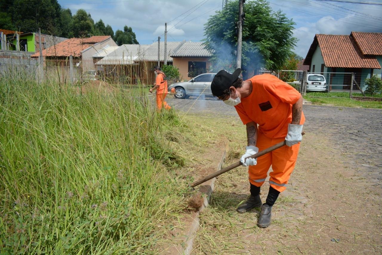 Os servi&ccedil;os j&aacute; foram feitos no caminh&oacute;dromo da avenida Brasil e no bairro Lago Azul