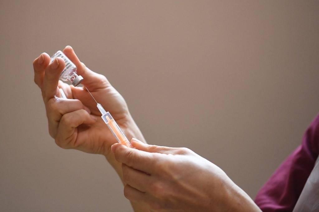 Expectativa &eacute; de que novas doses comecem a ser entregues a partir da ter&ccedil;a-feira, como anunciado pelo Minist&eacute;rio da Sa&uacute;de