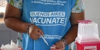 Esquema de “vacinas VIP” levou à demissão do ministro da Saúde da Argentina