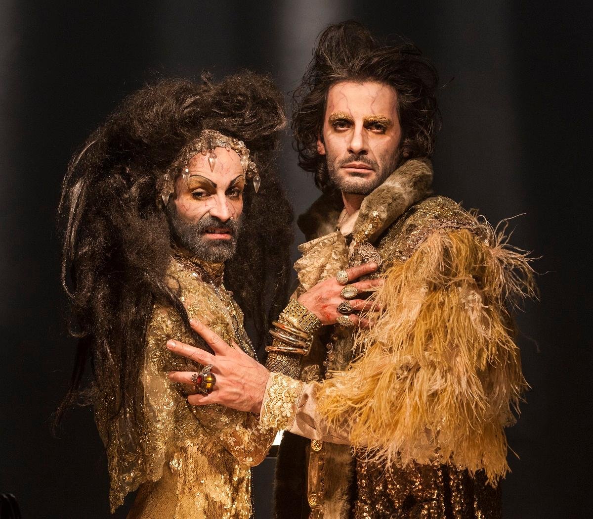 Daniel Infantini e Fl&aacute;vio Tolezani em cena de "In Extremis"