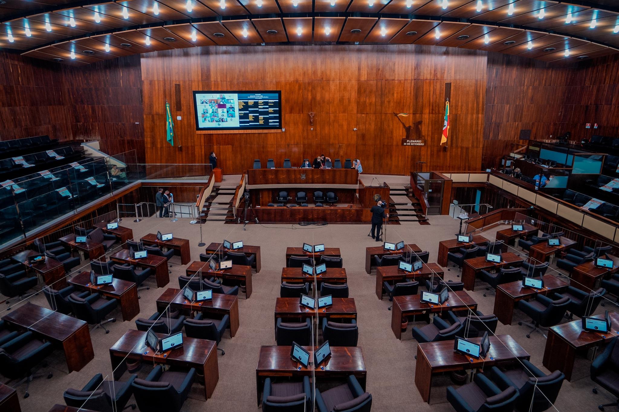 At&eacute; agora, o resultado da janela partid&aacute;ria Assembleia Legislativa &eacute; o aumento de bancadas que j&aacute; existiam