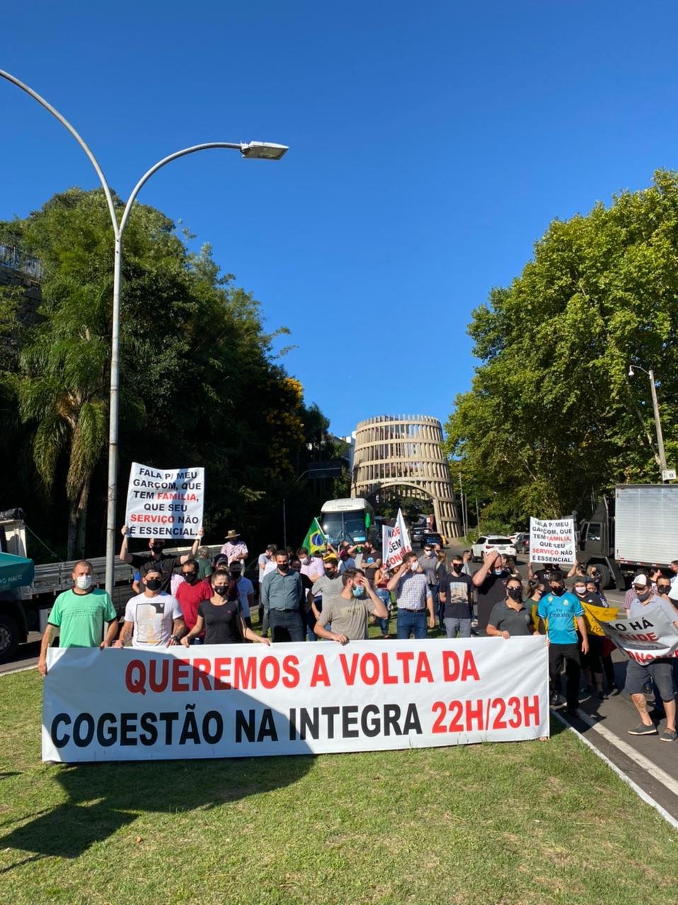 Propriet&aacute;rios pediram maior flexibiliza&ccedil;&atilde;o aos protocolos de bandeira preta no munic&iacute;pio