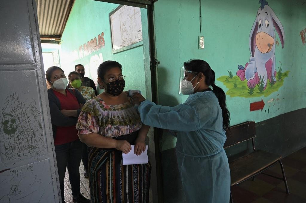 A pandemia deixou at&eacute; a ter&ccedil;a-feira 172.072 cont&aacute;gios e 6.315 mortos no pa&iacute;s