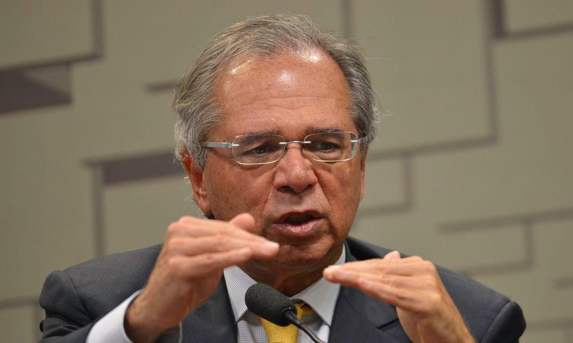 &Uacute;ltima previs&atilde;o da equipe econ&ocirc;mica era de uma queda de 3,95%