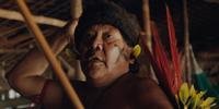 Filme retrata o cotidiano de um grupo Yanomami isolado, que vive em um território ao norte do Brasil e ao sul da Venezuela há mais de mil anos