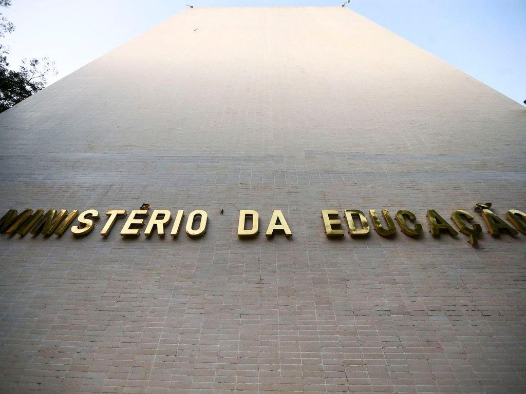 Especialistas alertam para "intimida&ccedil;&atilde;o" a reitores e professores das universidades