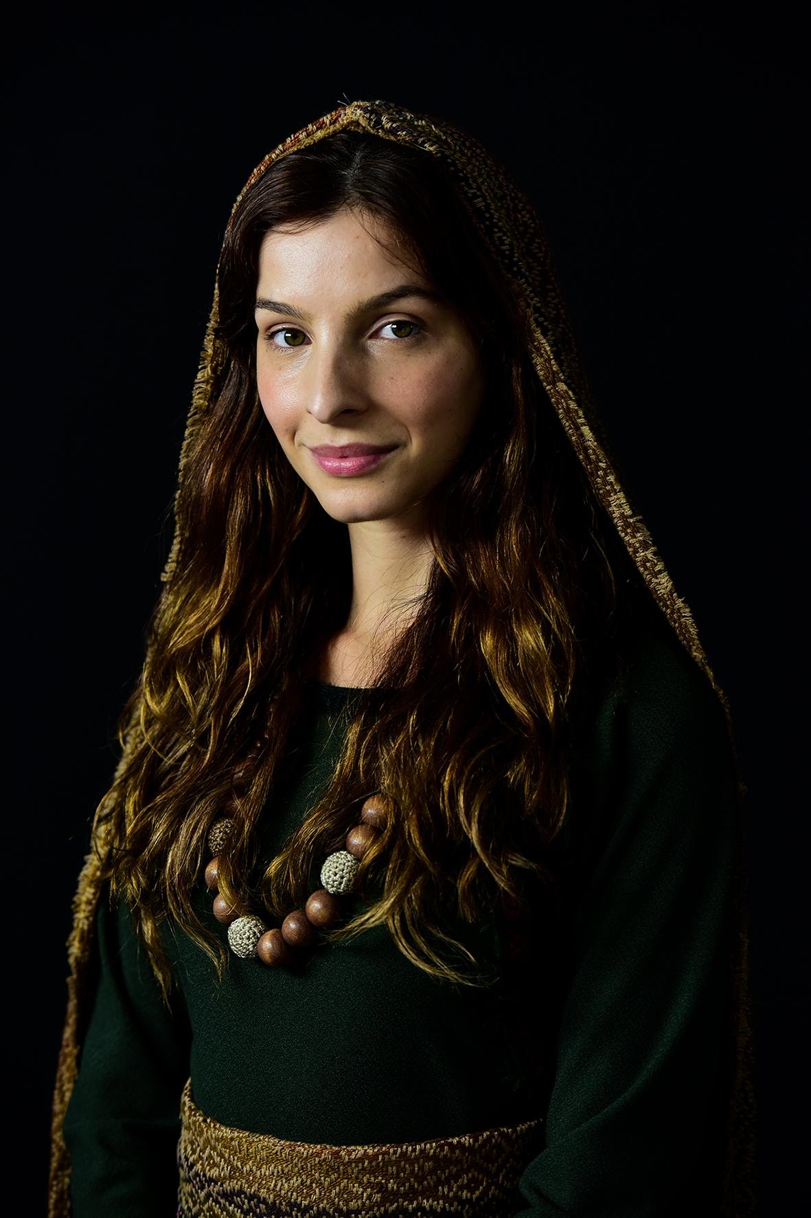 Atriz Michelle Batista viver&aacute; a personagem Lia em "G&ecirc;nesis"