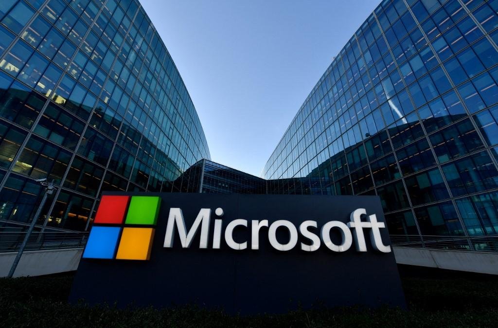 Servi&ccedil;o de e-mail da Microsoft sofreu ataque de hackers