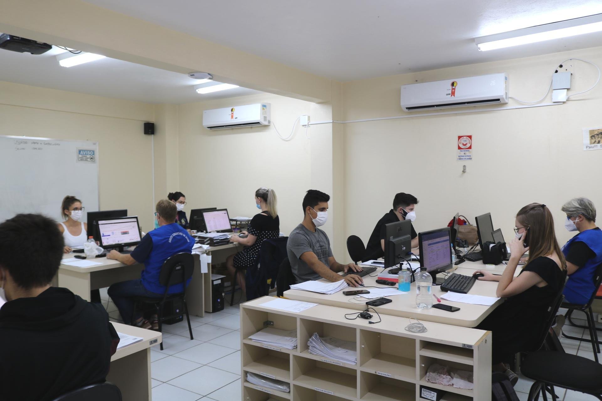 O espa&ccedil;o conta com uma equipe de onze pessoas, todas atuantes na Secretaria Municipal de Sa&uacute;de