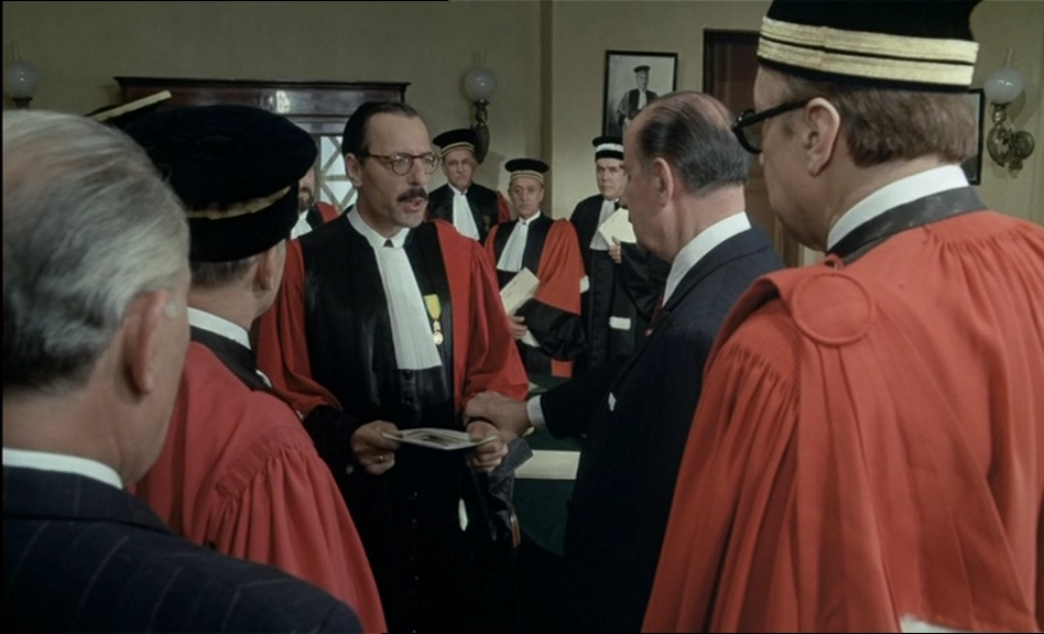 Com "Se&ccedil;&atilde;o Especial de Justi&ccedil;a", Costa-Gavras dividiu o pr&ecirc;mio de Melhor Diretor no Festival de Cannes 1975