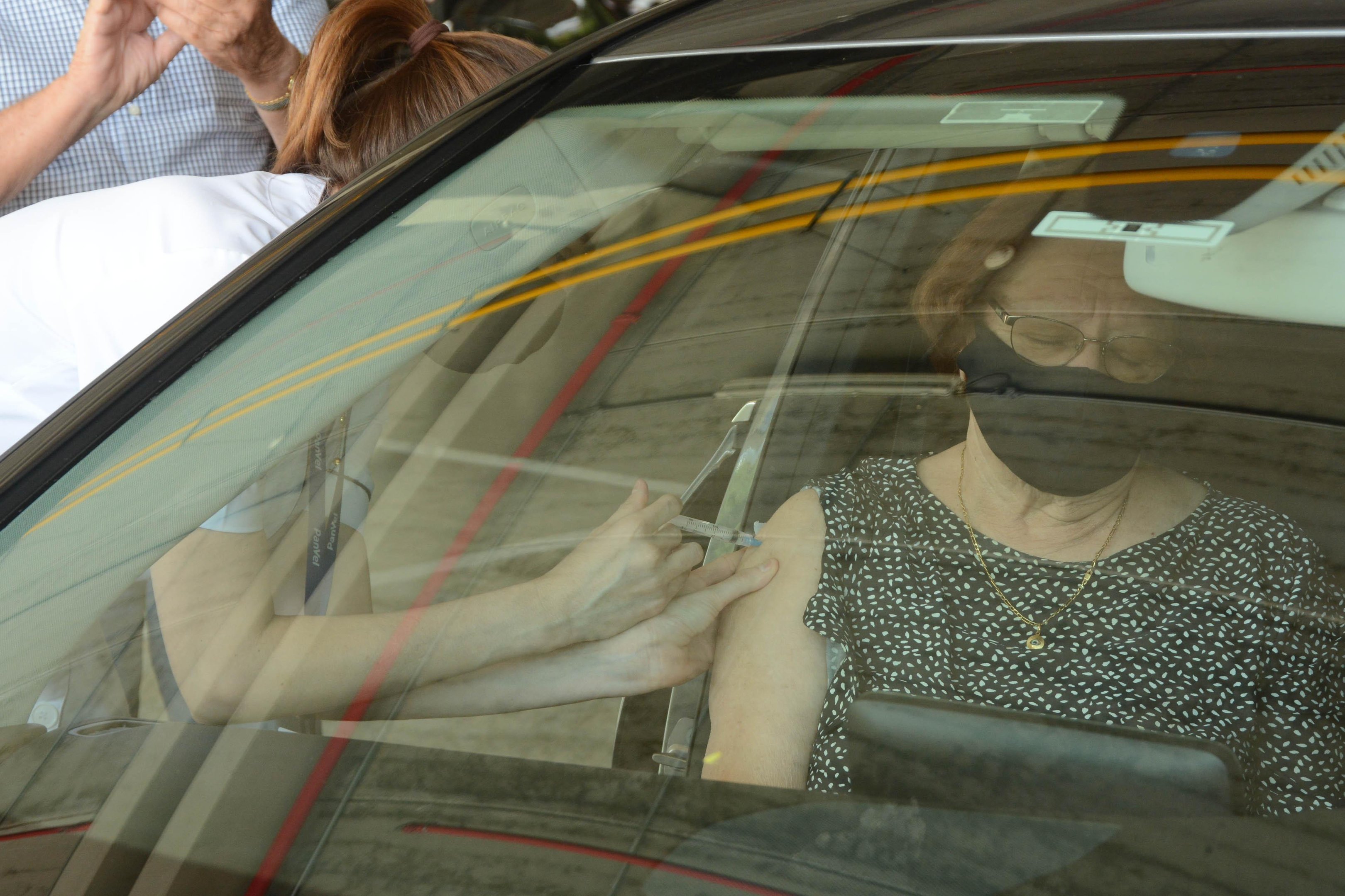Amplia&ccedil;&atilde;o do grupo priorit&aacute;rio foi poss&iacute;vel gra&ccedil;as ao recebimento de novo lote da vacina Coronavac na quarta-feira
