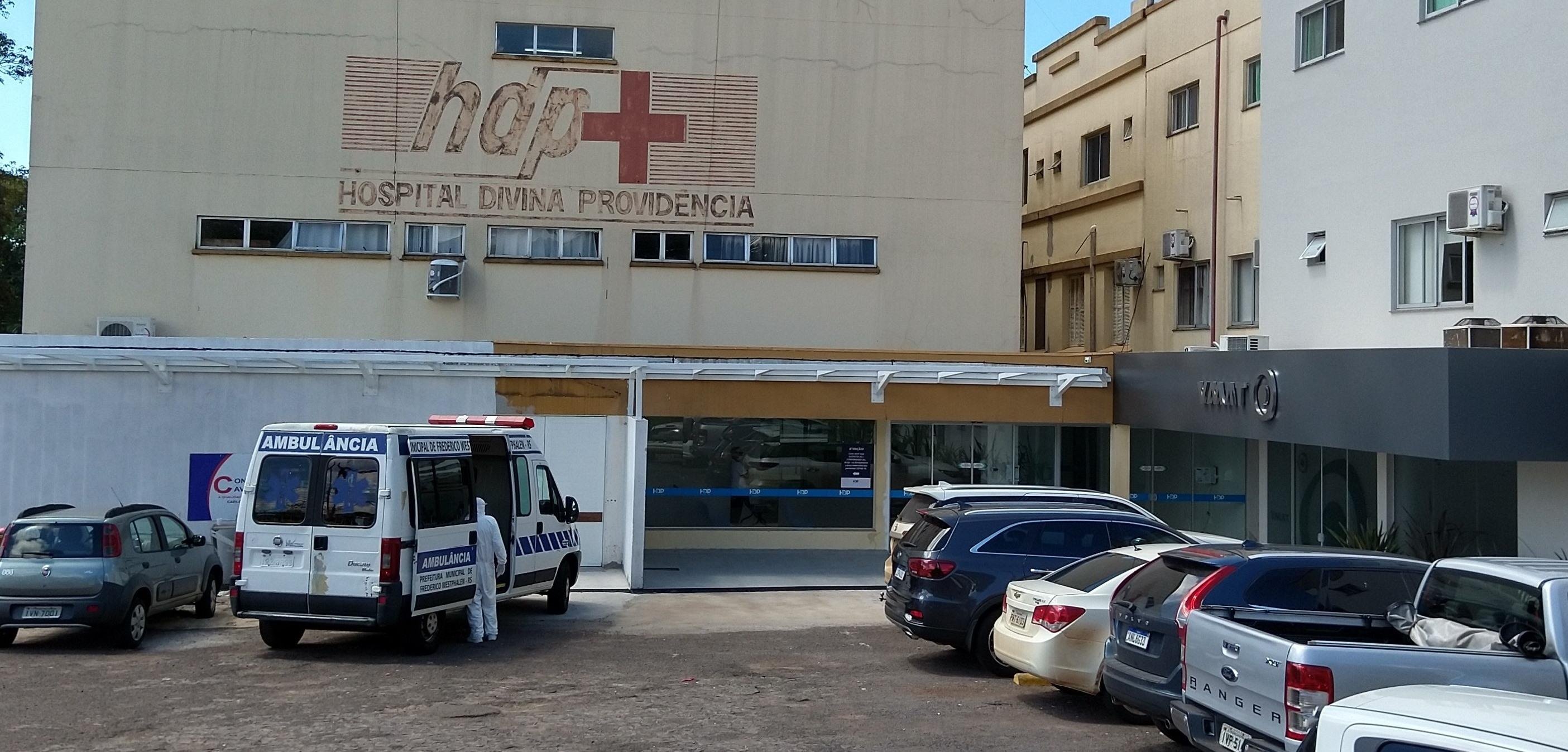 Hospital enfrenta superlota&ccedil;&atilde;o por conta da Covid-19