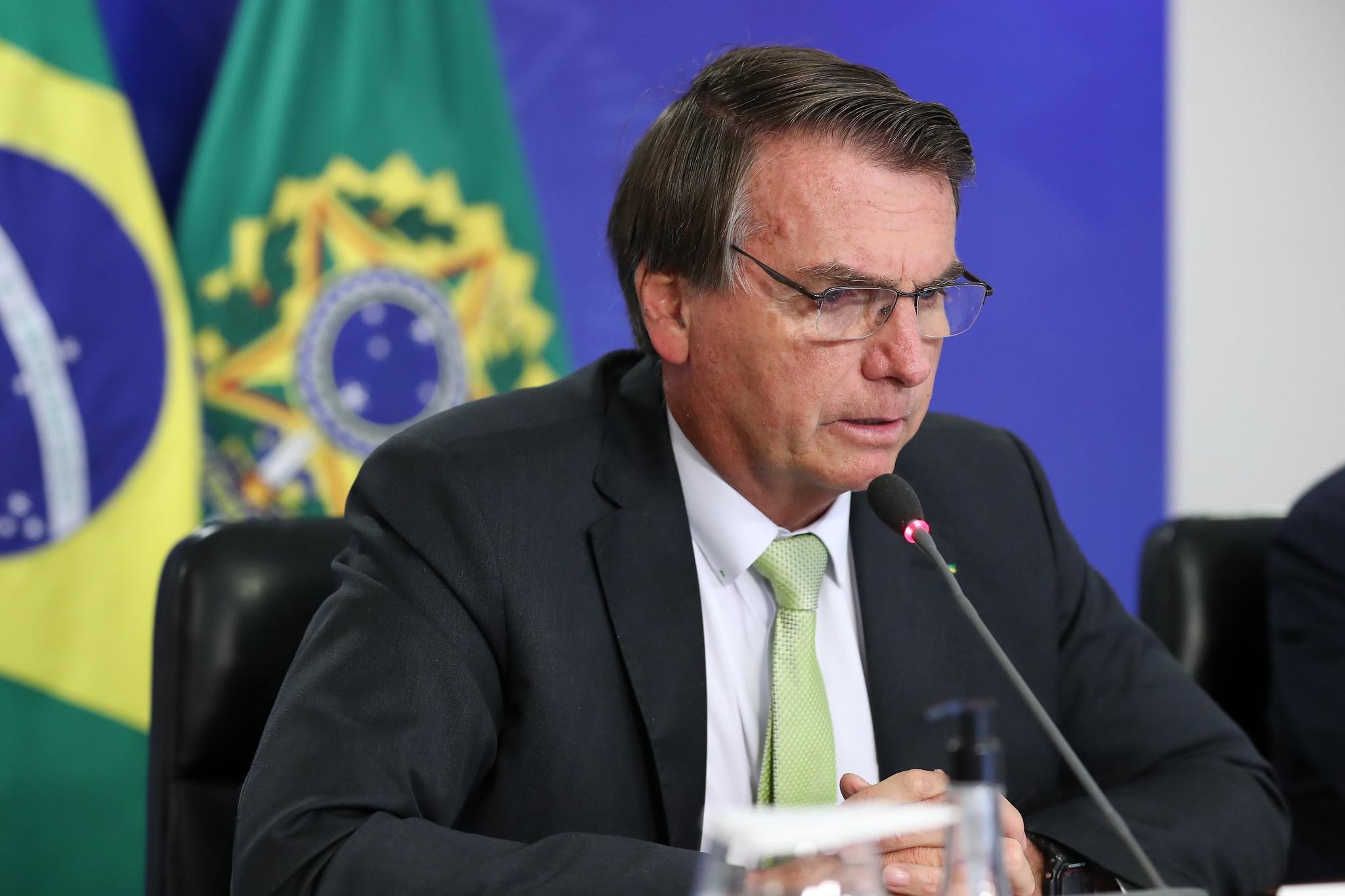 Bolsonaro reuniu-se com cardiologista cotada para substituir Pazuello na Sa&uacute;de