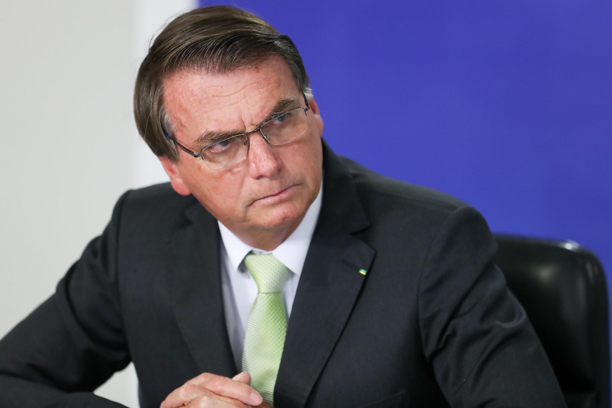 Bolsonaro culpa medidas de isolamento pela alta do pre&ccedil;o dos alimentos
