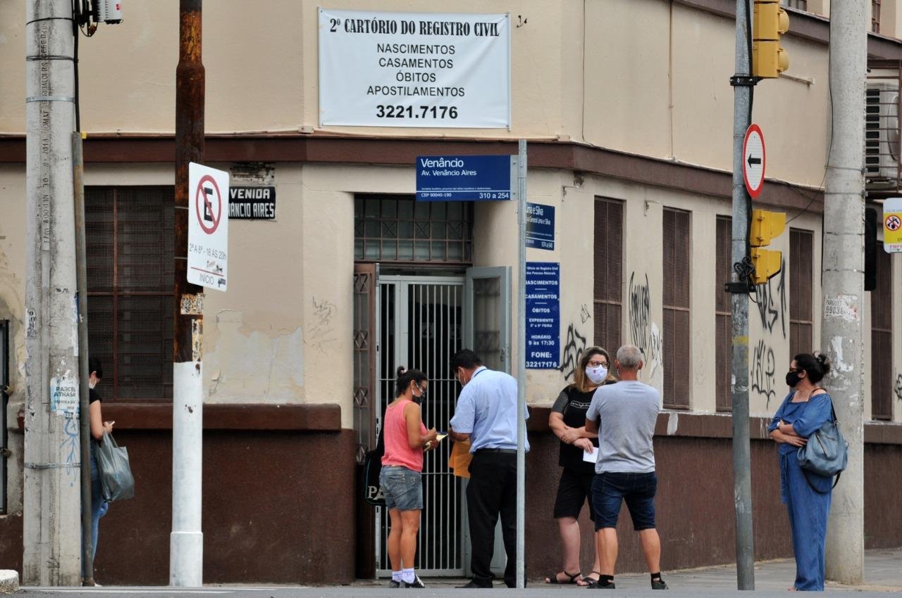 No &uacute;ltimo s&aacute;bado, a emiss&atilde;o do documento estava levando mais de cinco horas para ser realizado