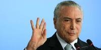 Temer citou erros de Bolsonaro na gestão da pandemia
