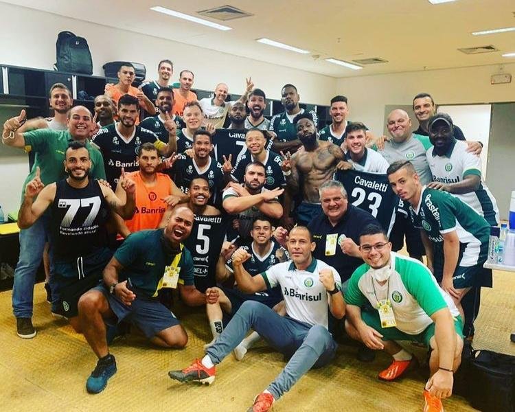 Ypiranga garantiu vaga na segunda fase ap&oacute;s empate em 1 a 1 contra o Penarol-AM