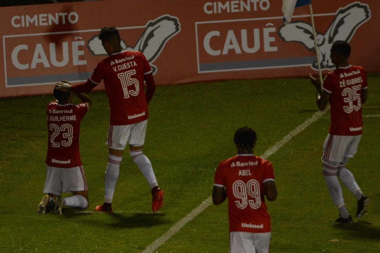 Inter venceu com gol de Marcos Guilherme