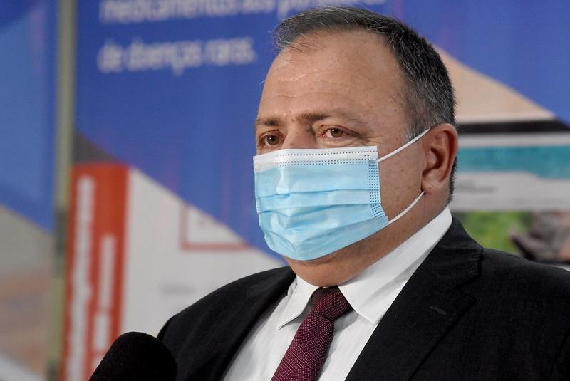 Pazuello disse que encontrou "salas vazias e pessoas que nunca nos passaram nada"