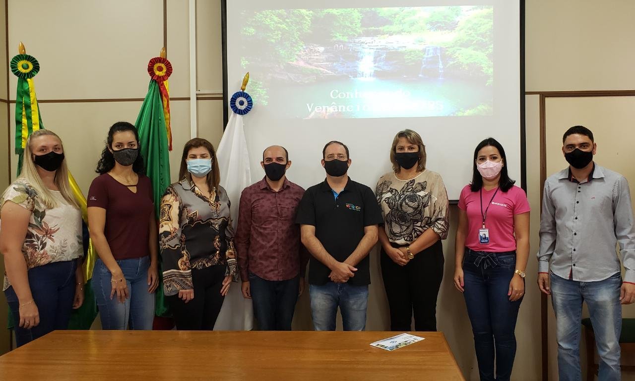L&iacute;deres tur&iacute;sticos se reuniram nesta quarta-feira