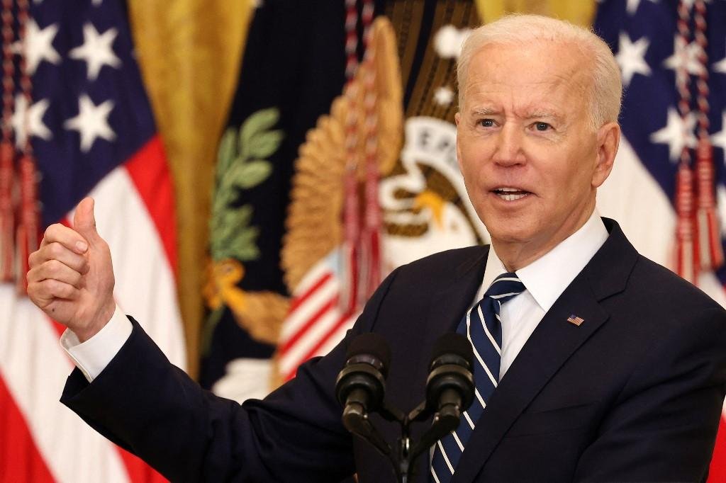 Biden anunciou sua nova meta de administrar 200 milh&otilde;es da vacina contra a Covid-19 em seus 100 dias no cargo