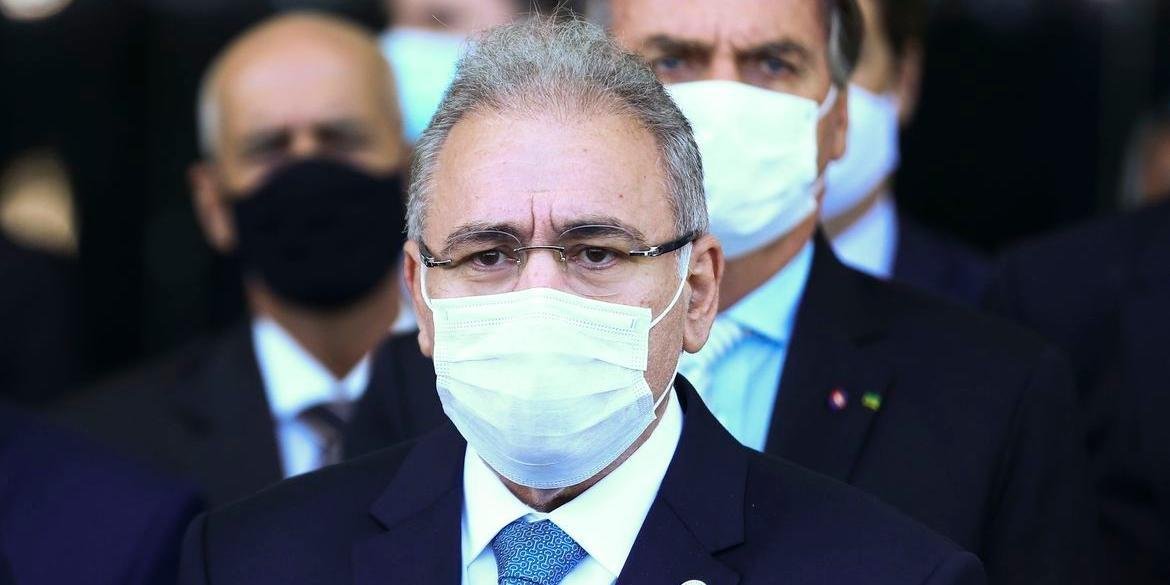 Queiroga refor&ccedil;ou obriga&ccedil;&atilde;o do uso de m&aacute;scara
